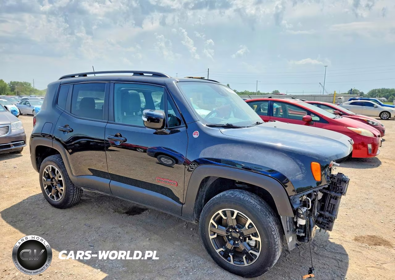2023 Jeep Renegade Trailhawk VIN:ZACNJDC16PPP63446 - 4