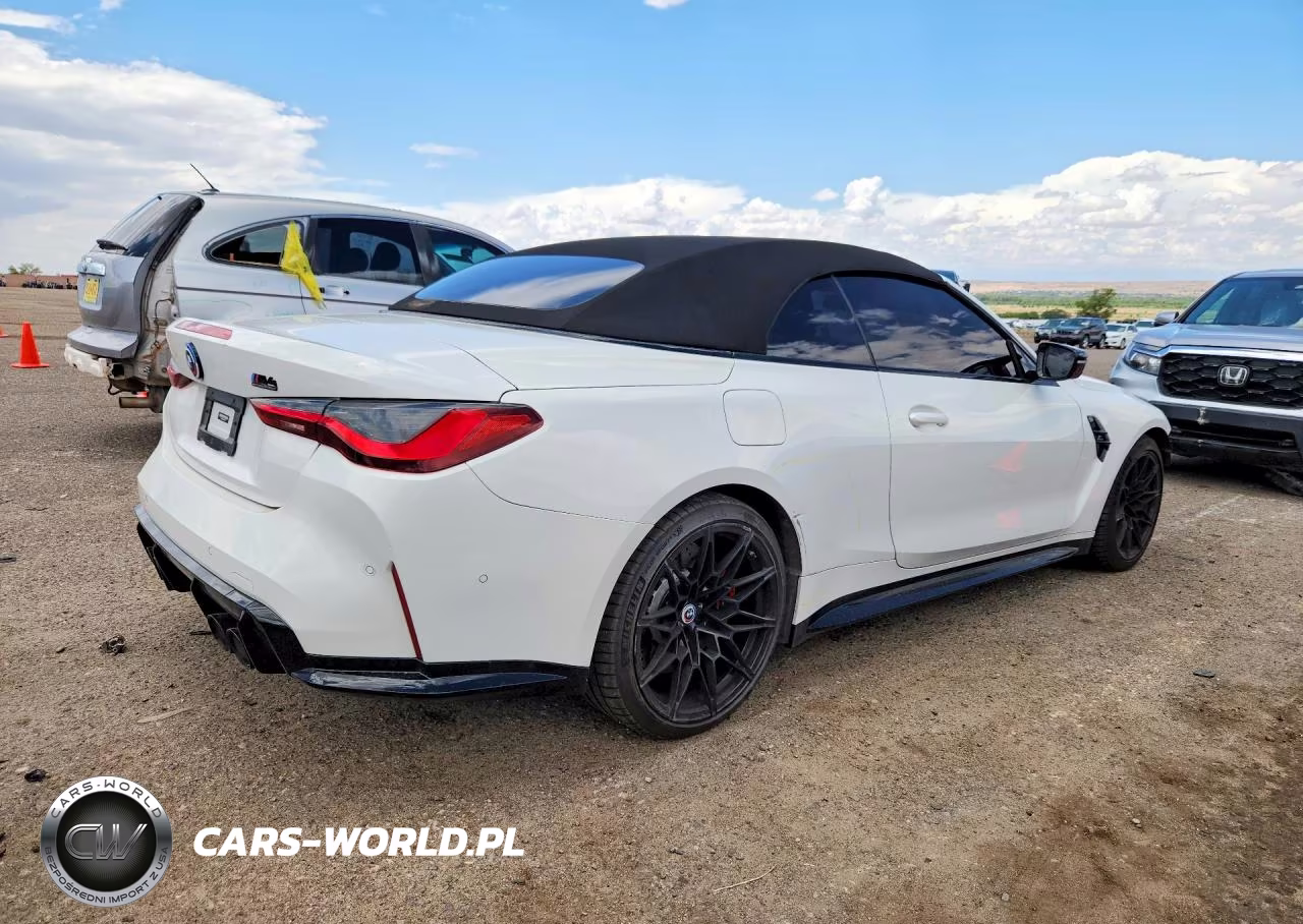 2022 BMW M4 Competition VIN:WBS33BA02NCK90755 - 3