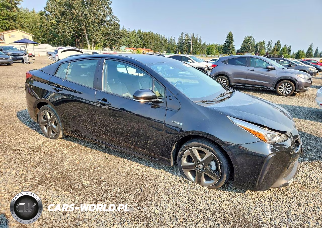 2020 Toyota Prius Xle VIN:JTDKARFU0L3115771 - 4