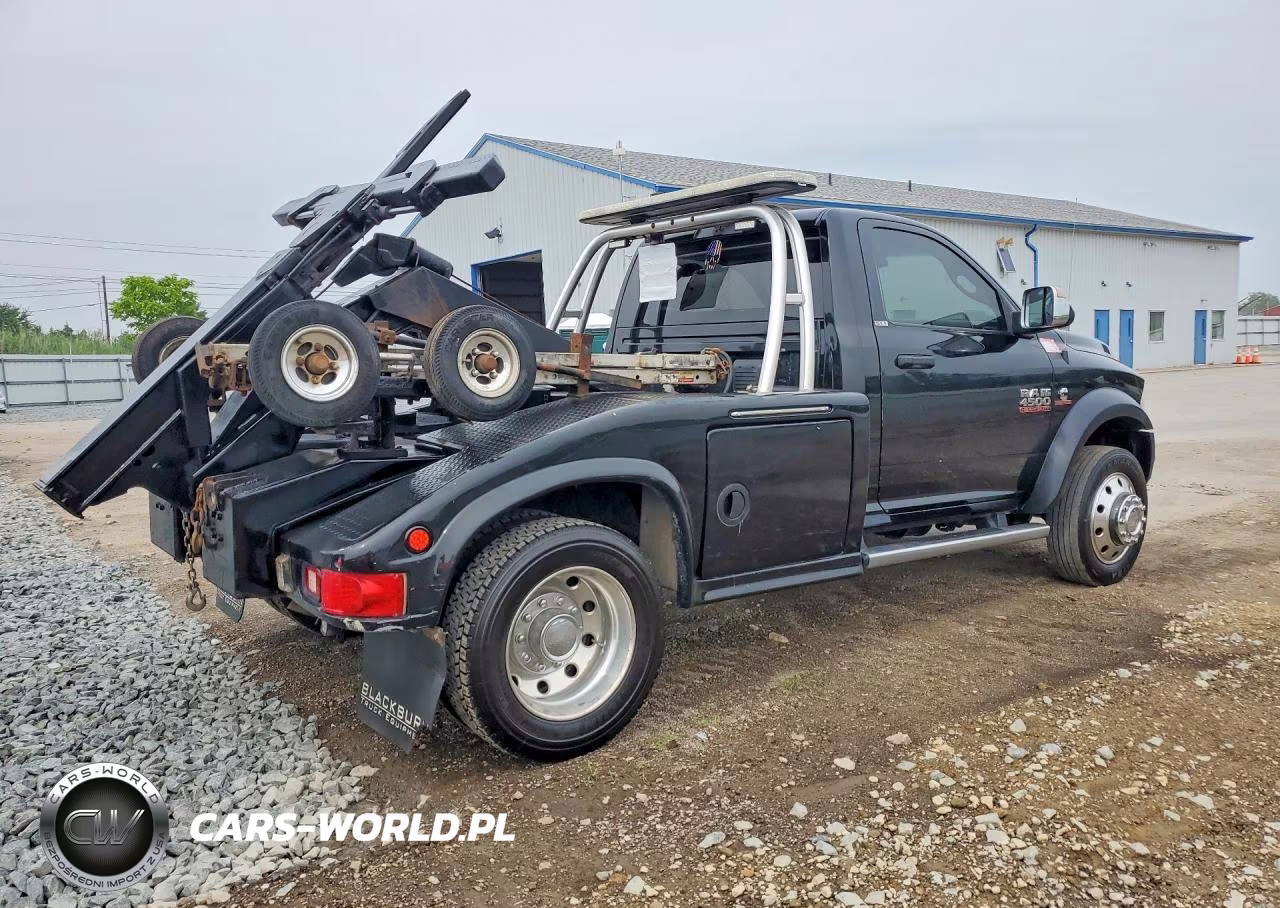 2018 Ram 4500 VIN:3C7WRKAL9JG345211 - 3