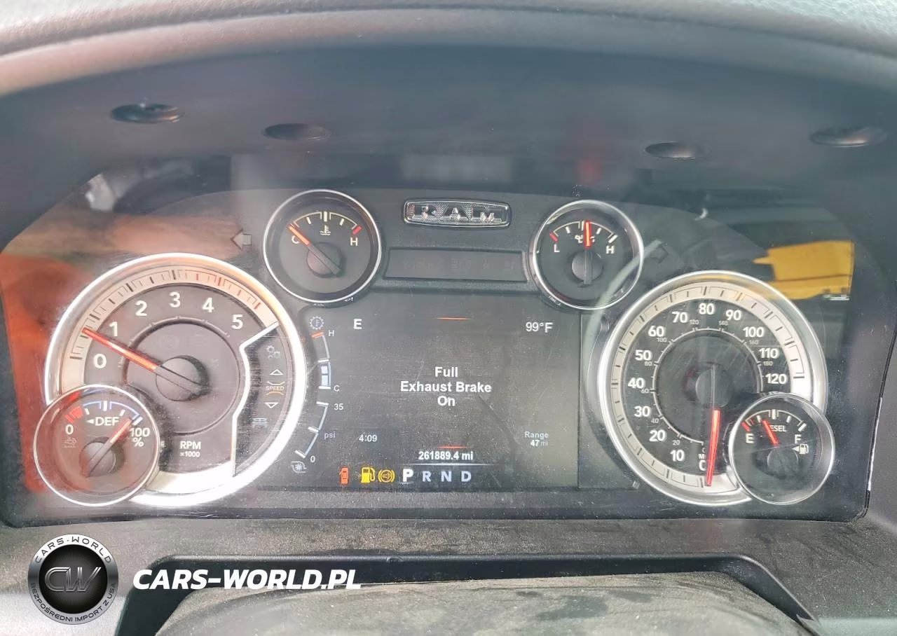 2018 Ram 4500 VIN:3C7WRKAL9JG345211 - 9