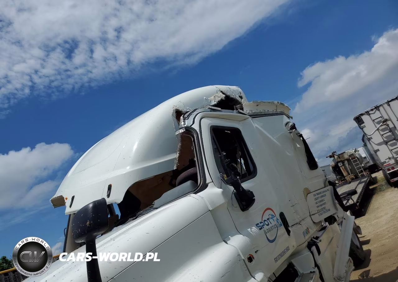 2017 Freightliner Cascadia 125 Semi Truck VIN:3AKJGLDR9HSHY9771 - 9