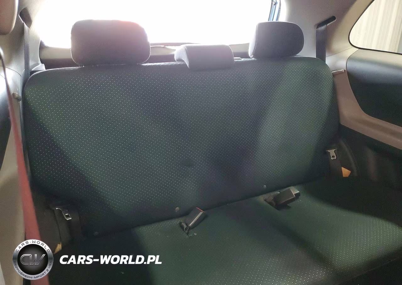 2007 Toyota Yaris Base VIN:JTDJT923175100581 - 10