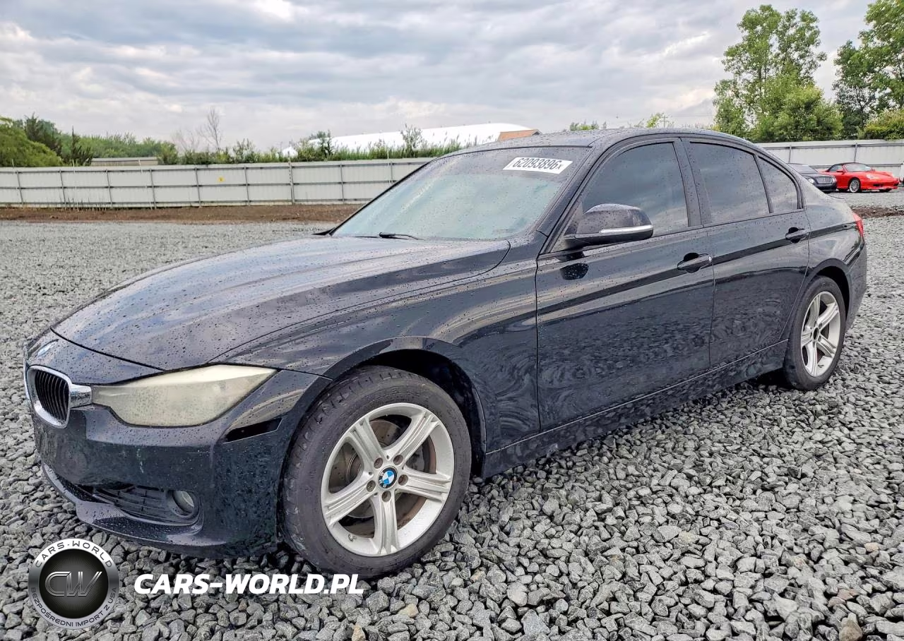 2013 BMW 320 I xDrive – zdjęcie 1 z 12