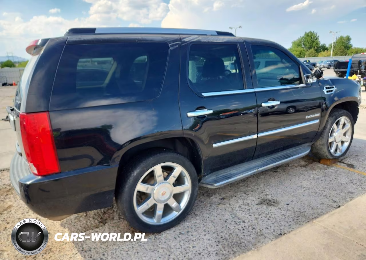 2014 Cadillac Escalade Luxury VIN:1GYS4BEF7ER231304 - 3