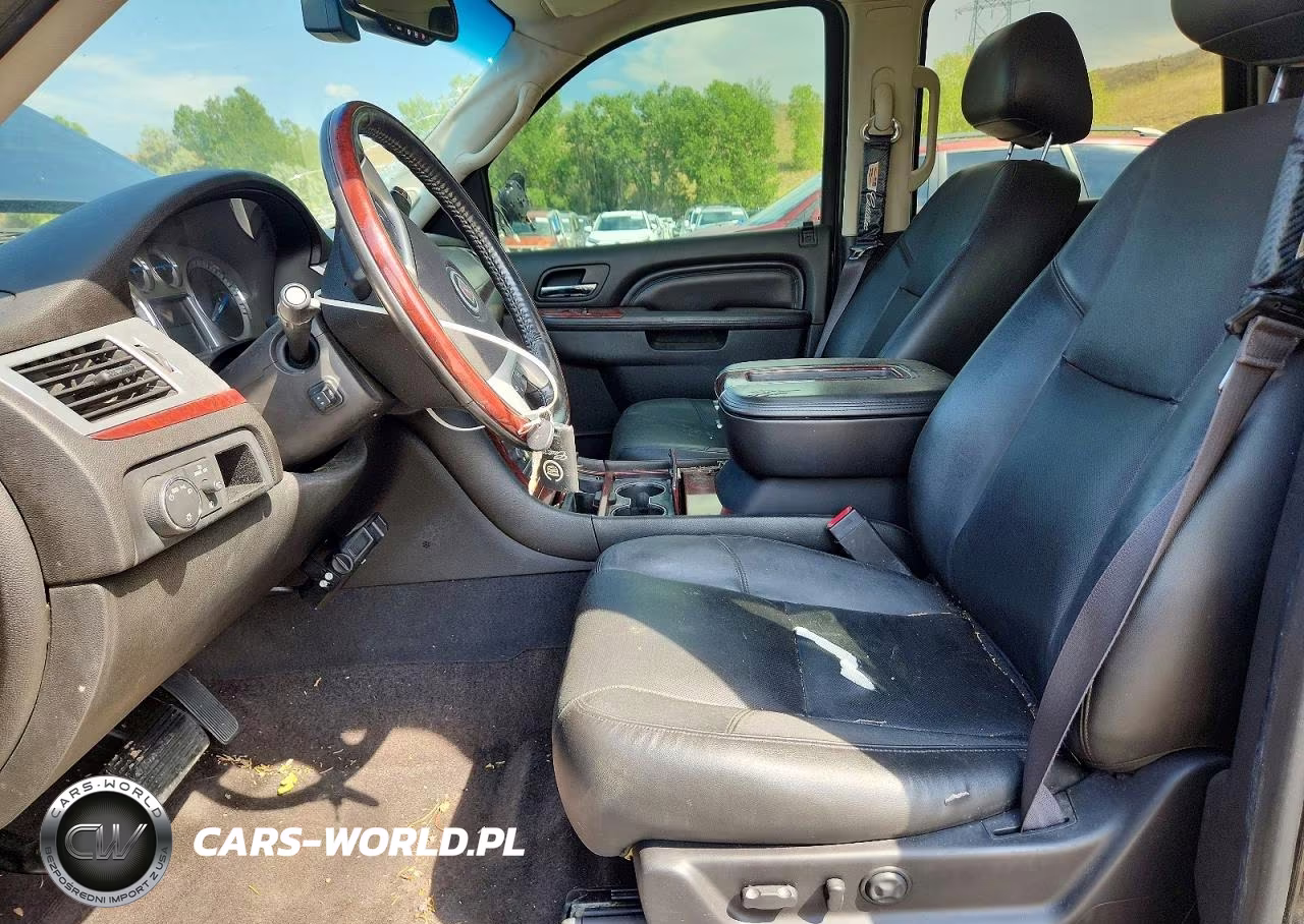 2014 Cadillac Escalade Luxury VIN:1GYS4BEF7ER231304 - 7