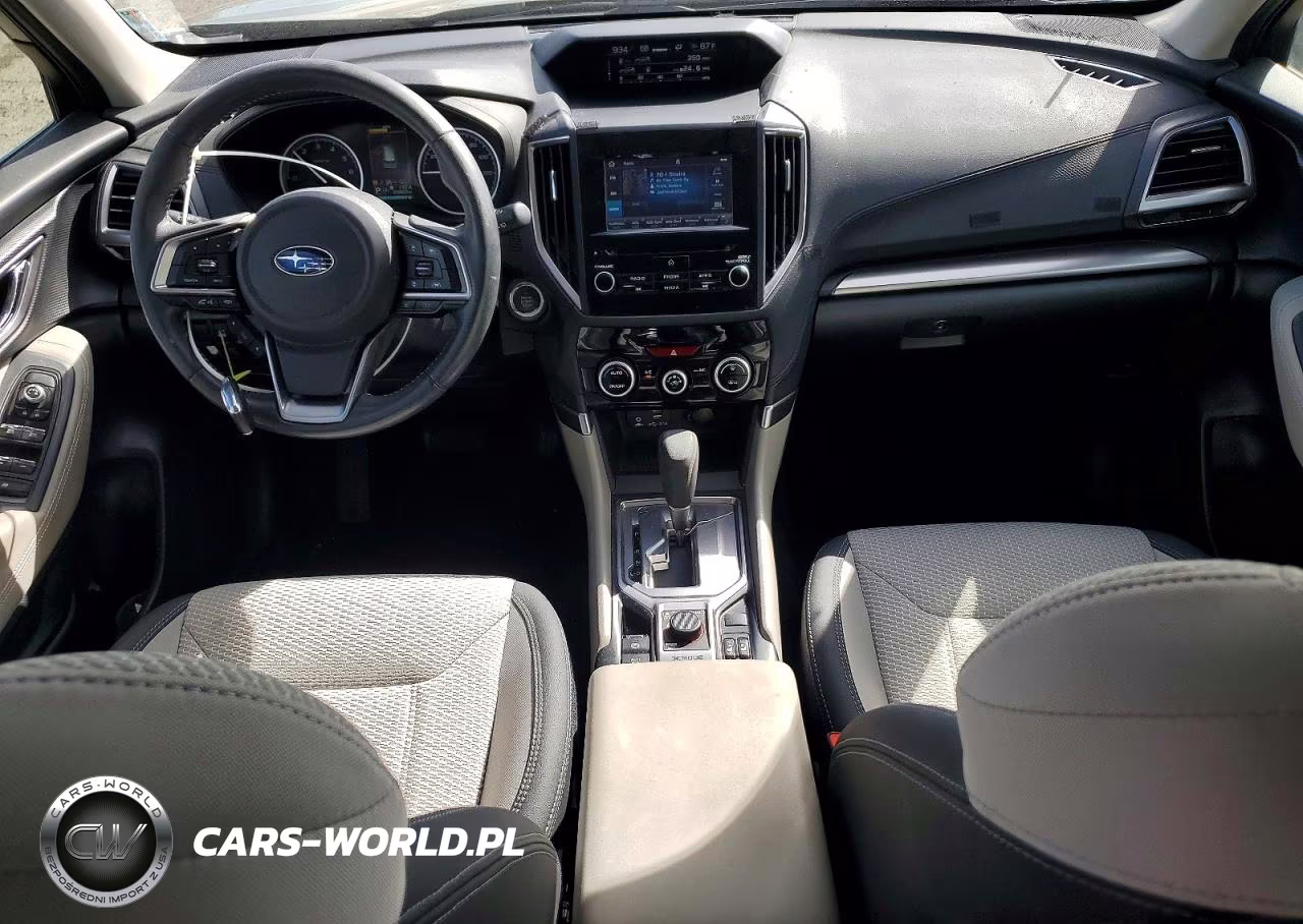 2019 Subaru Forester Premium VIN:JF2SKAGC2KH448903 - 8