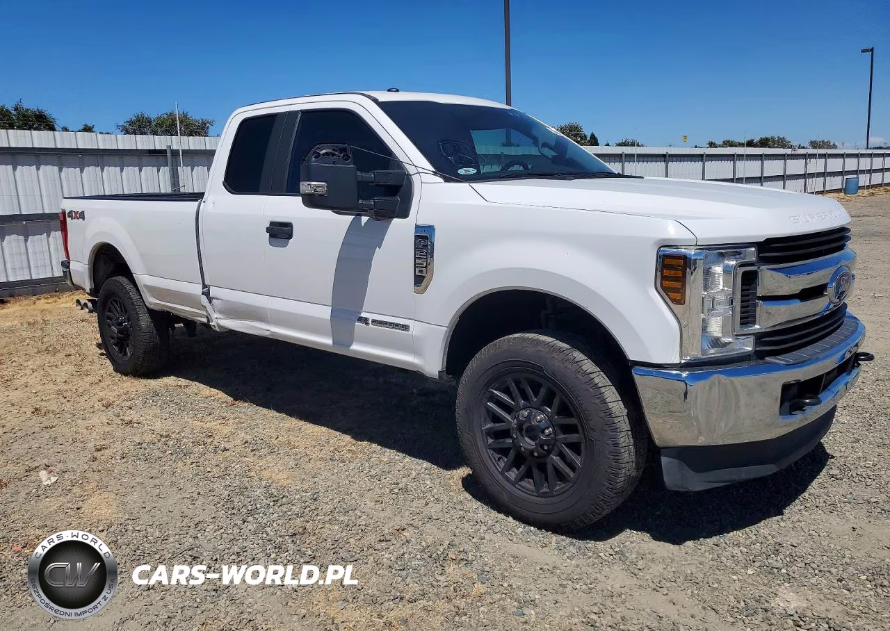 2019 Ford F250 Super Duty VIN:1FT7X2BT6KEG76357 - 4