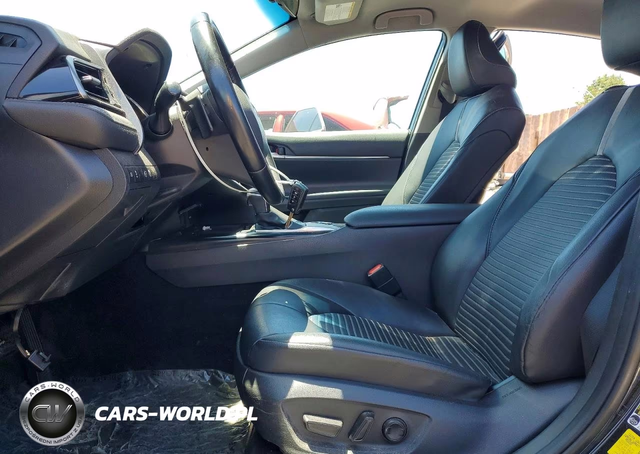 2020 Toyota Camry Se VIN:4T1G11AK4LU944815 - 7