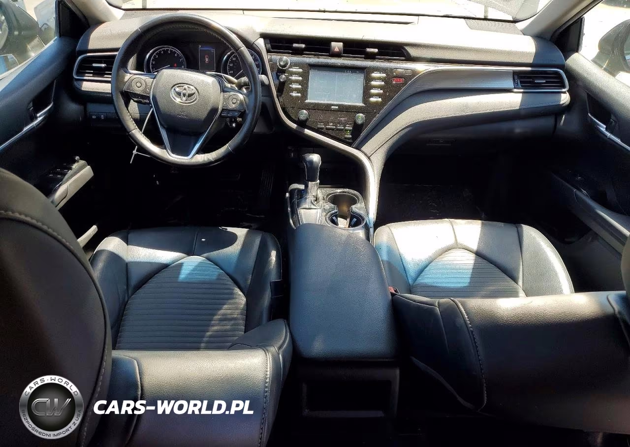 2020 Toyota Camry Se VIN:4T1G11AK4LU944815 - 8