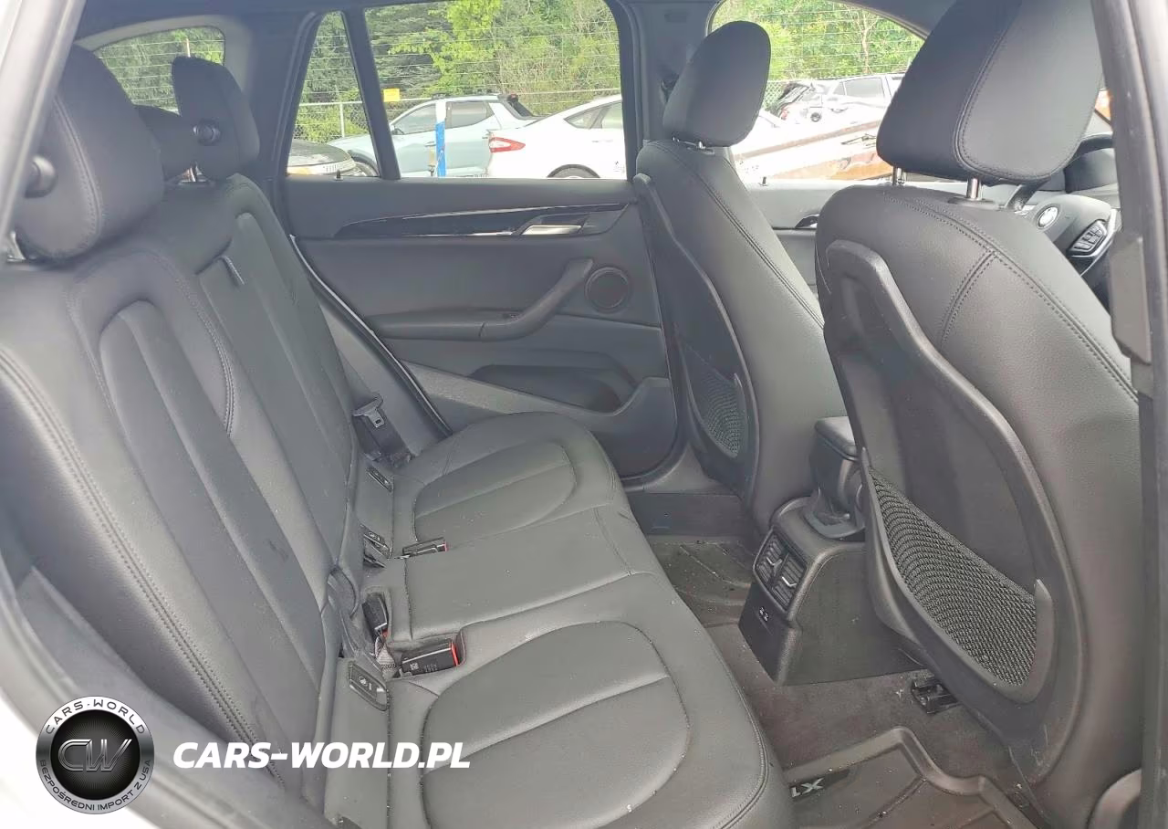 2020 BMW X1 xDrive28I VIN:WBXJG9C07L5R23778 - 11