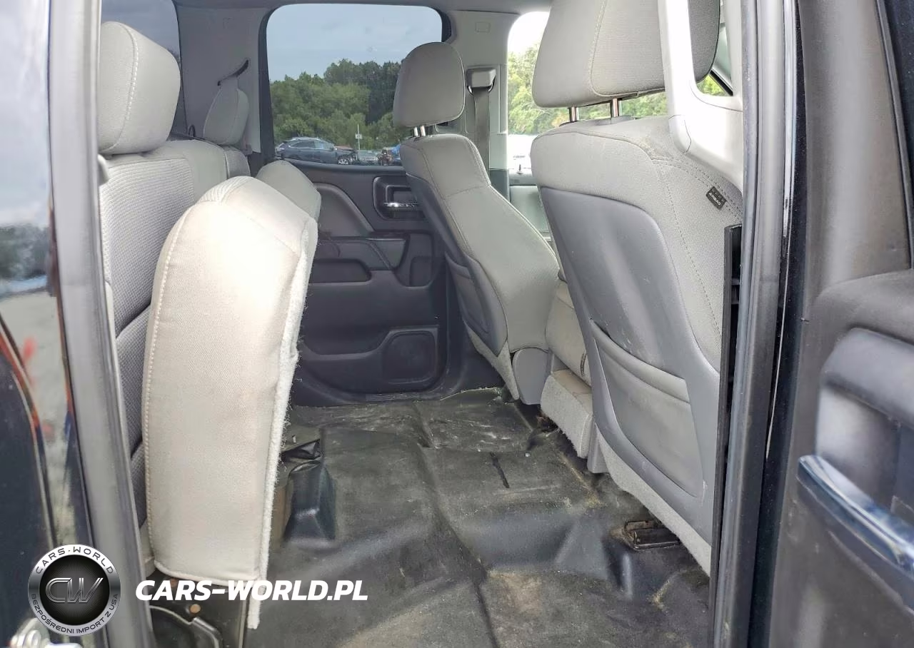 2015 Chevrolet Silverado C1500 VIN:1GCRCPEH1FZ385823 - 10