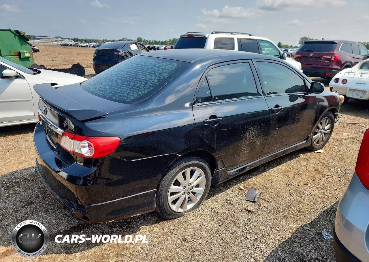 2013 Toyota Corolla S VIN:5YFBU4EEXDP077866 - 3