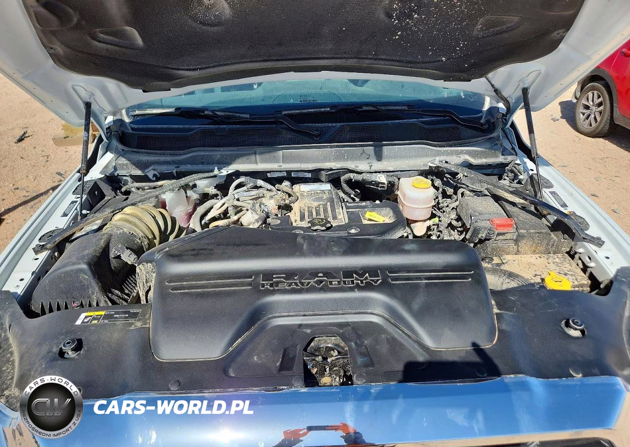 2026 Ram 2500 Tradesman VIN:3C63R5CL0TG215875 - 11