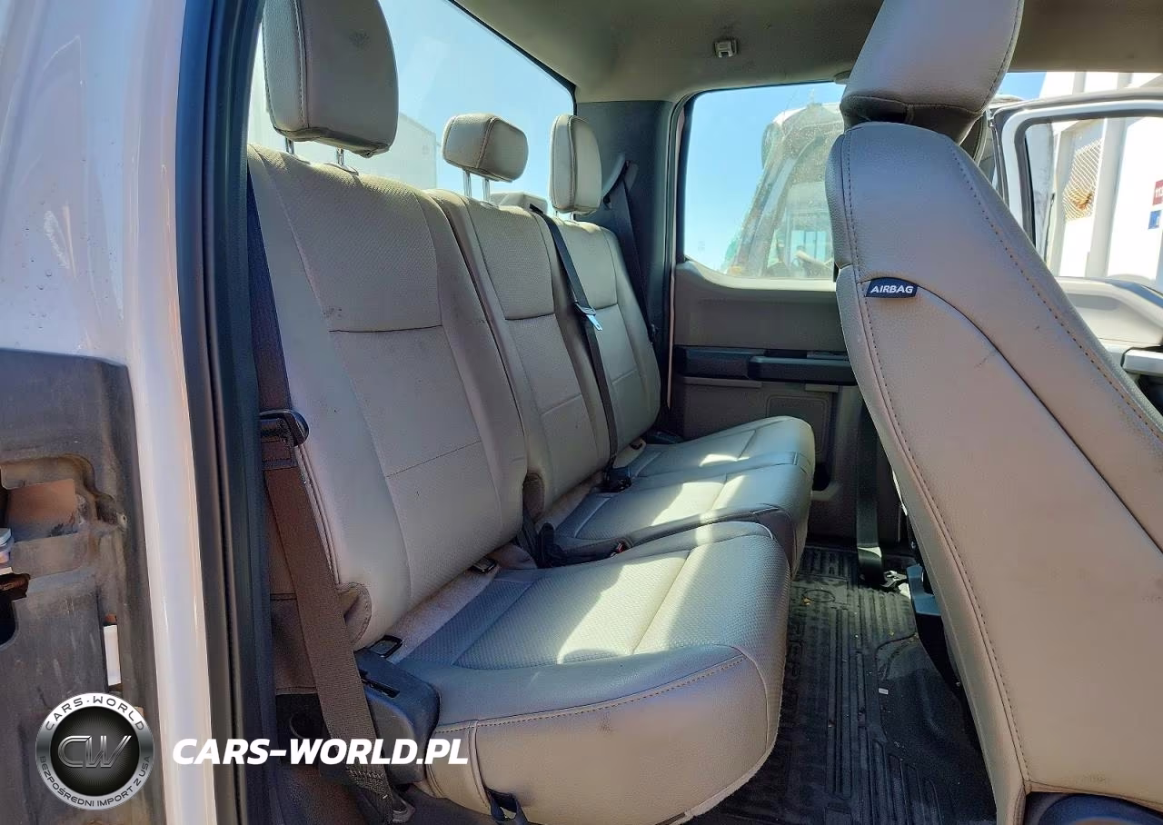 2022 Ford F550 Super Duty VIN:1FD0X5HTXNEF14242 - 10