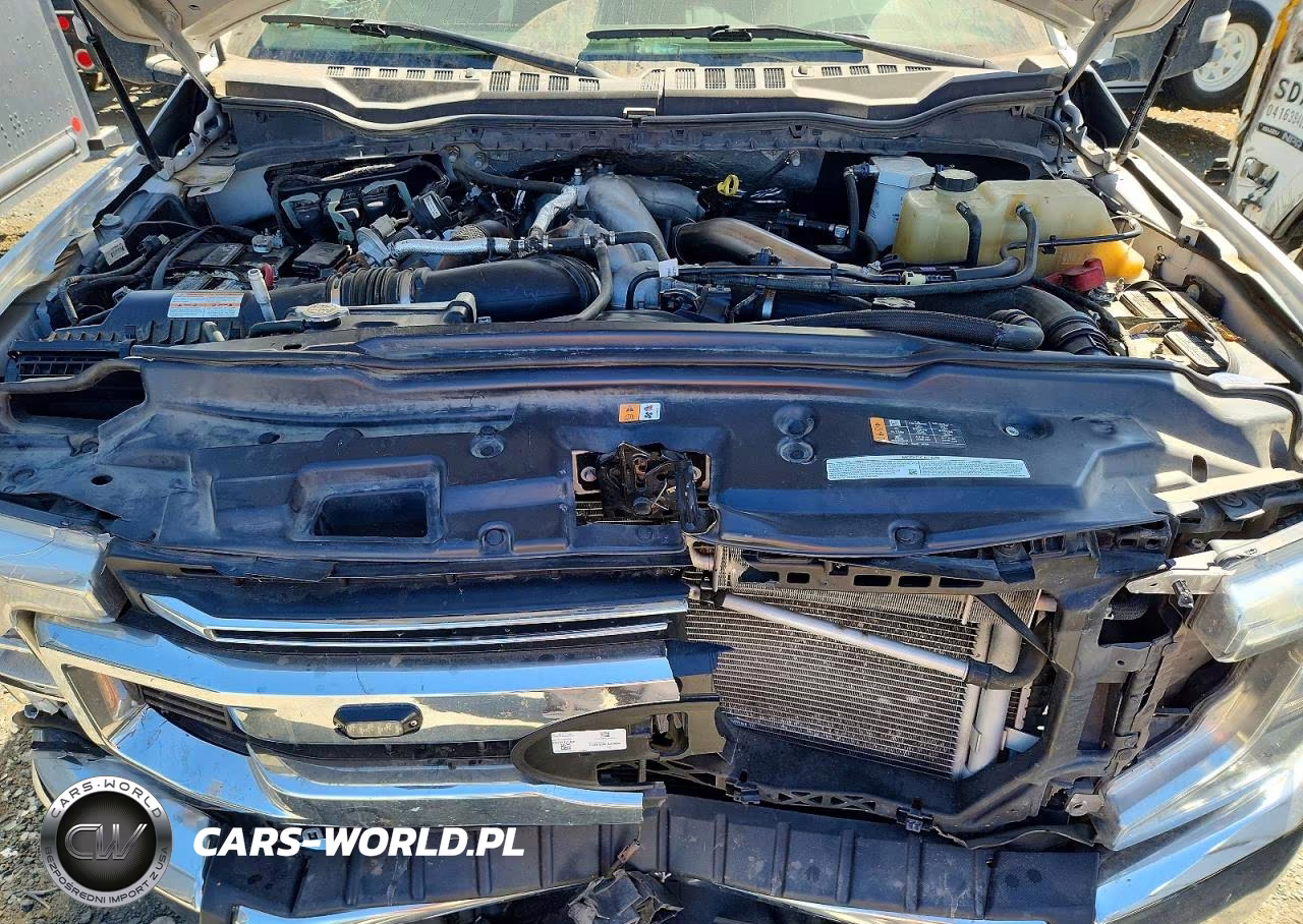 2022 Ford F550 Super Duty VIN:1FD0X5HTXNEF14242 - 11