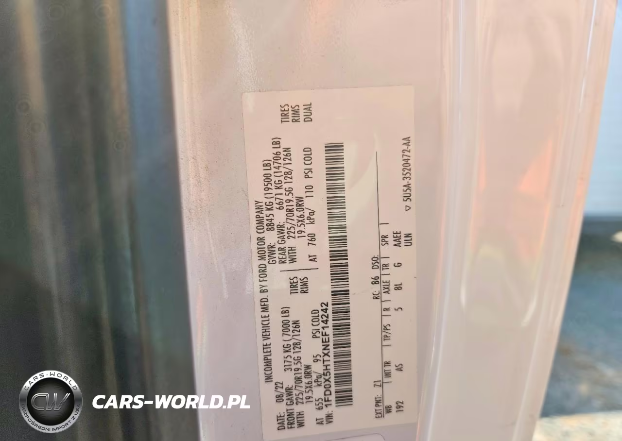 2022 Ford F550 Super Duty VIN:1FD0X5HTXNEF14242 - 12
