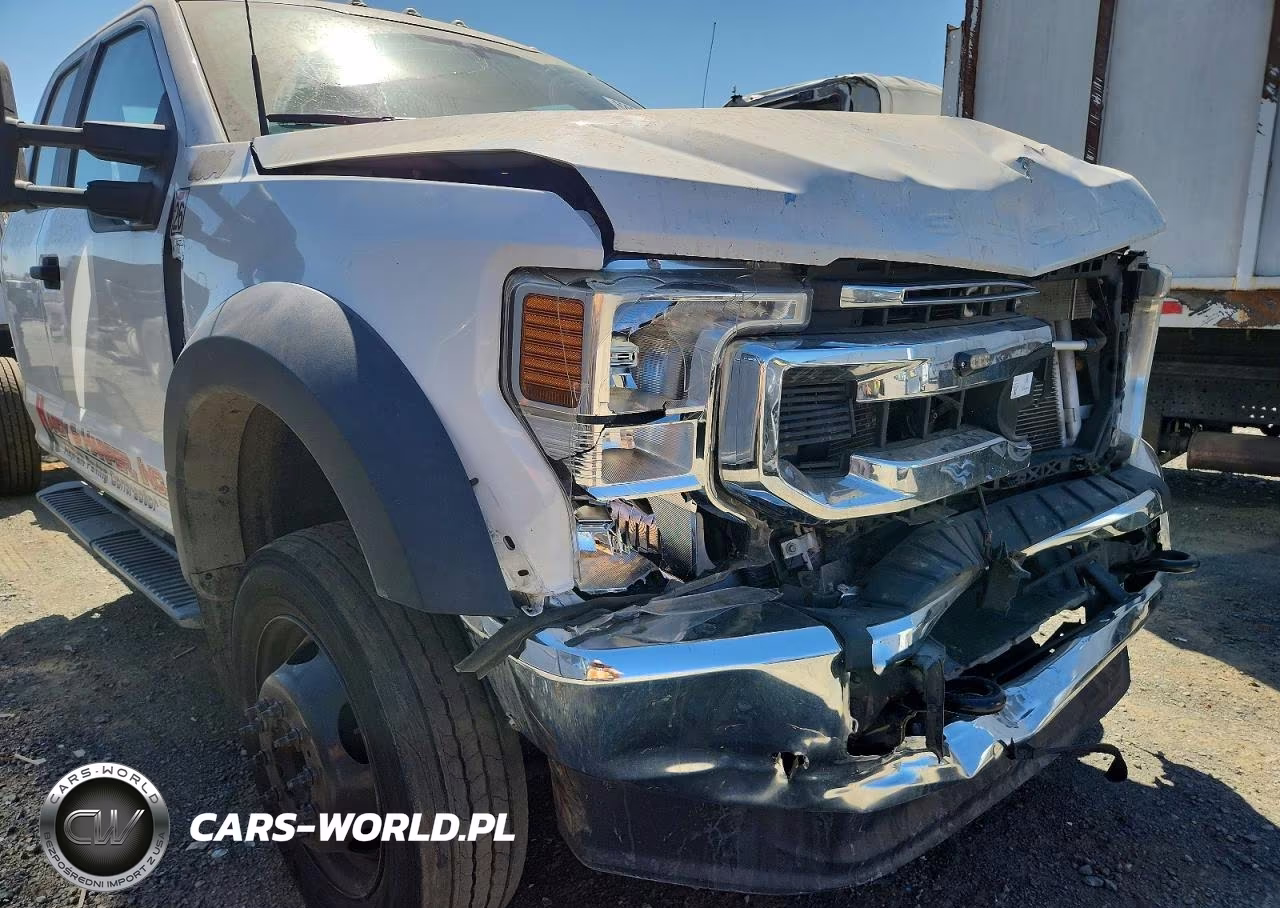 2022 Ford F550 Super Duty VIN:1FD0X5HTXNEF14242 - 14