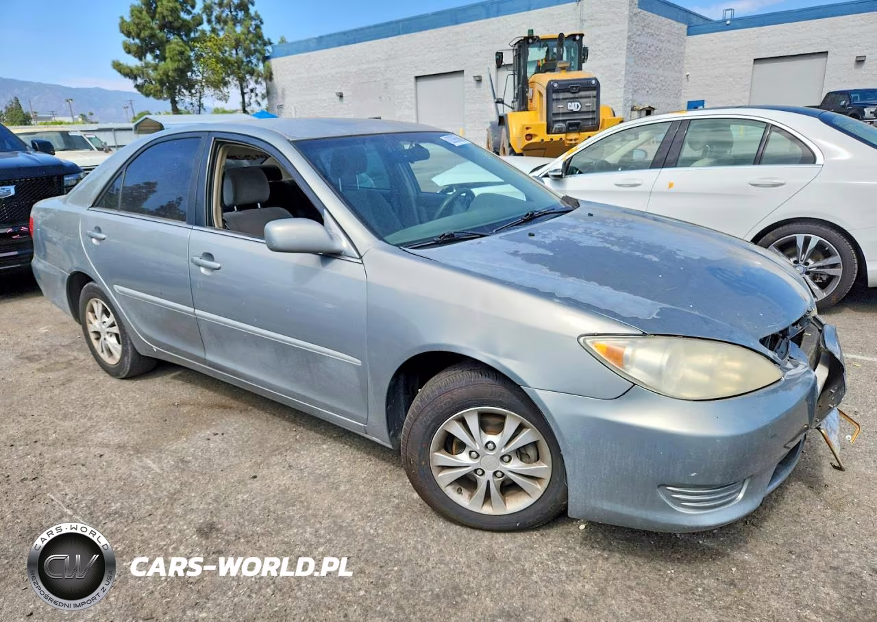 2006 Toyota Camry Le V6 VIN:4T1BF30K06U631693 - 4