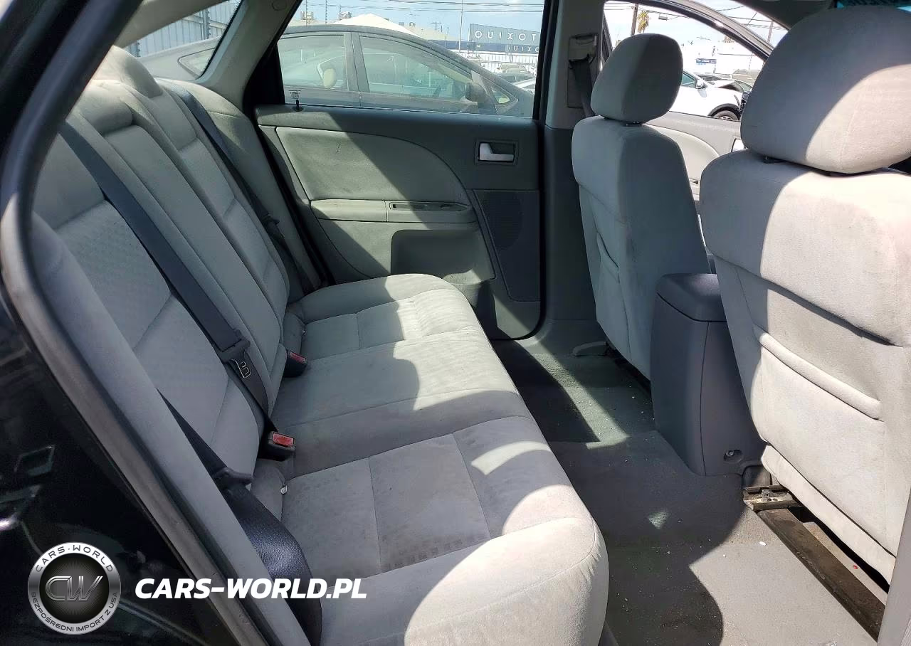 2005 Ford Five Hundred Se VIN:1FAFP26155G201611 - 10