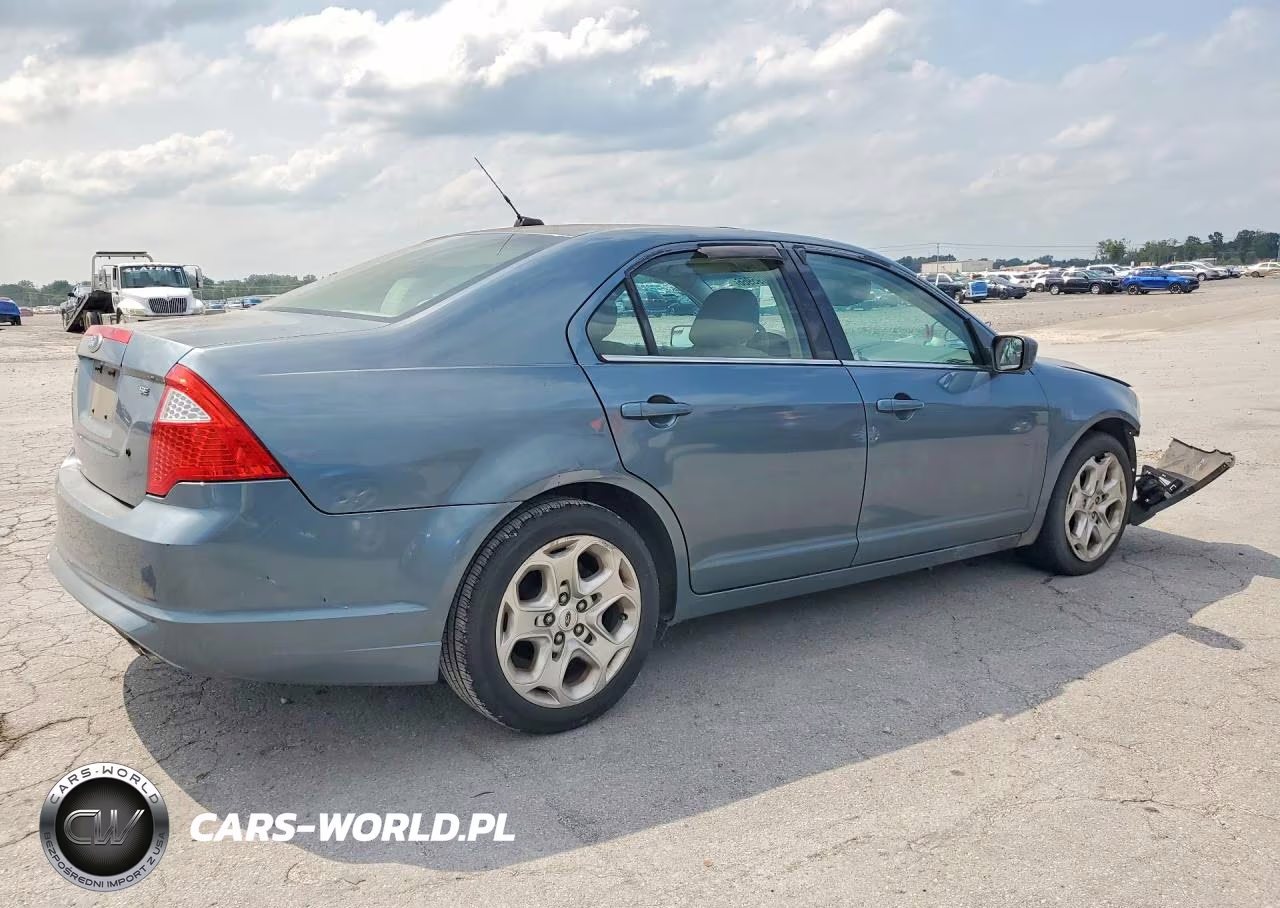 2011 Ford Fusion Se VIN:3FAHP0HA8BR120780 - 3