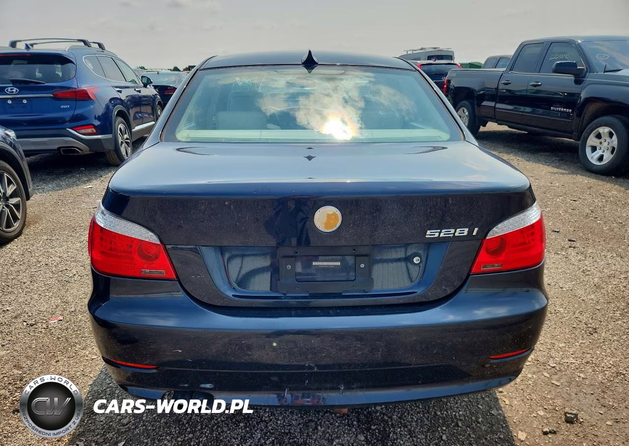 2009 BMW 528 Xi VIN:WBANV135X9C155653 - 6