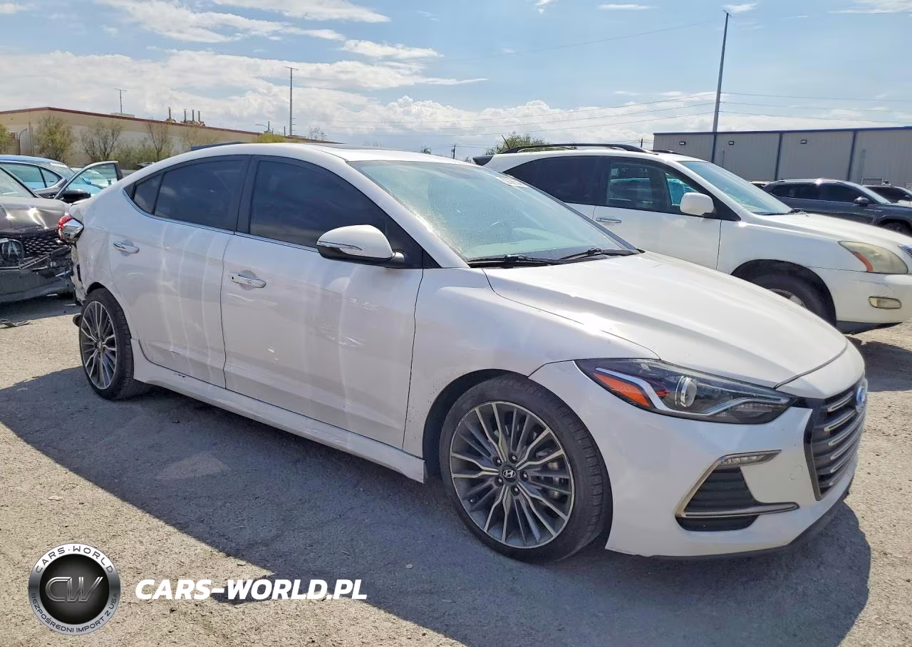 2018 Hyundai Elantra Sport VIN:KMHD04LB0JU451103 - 4