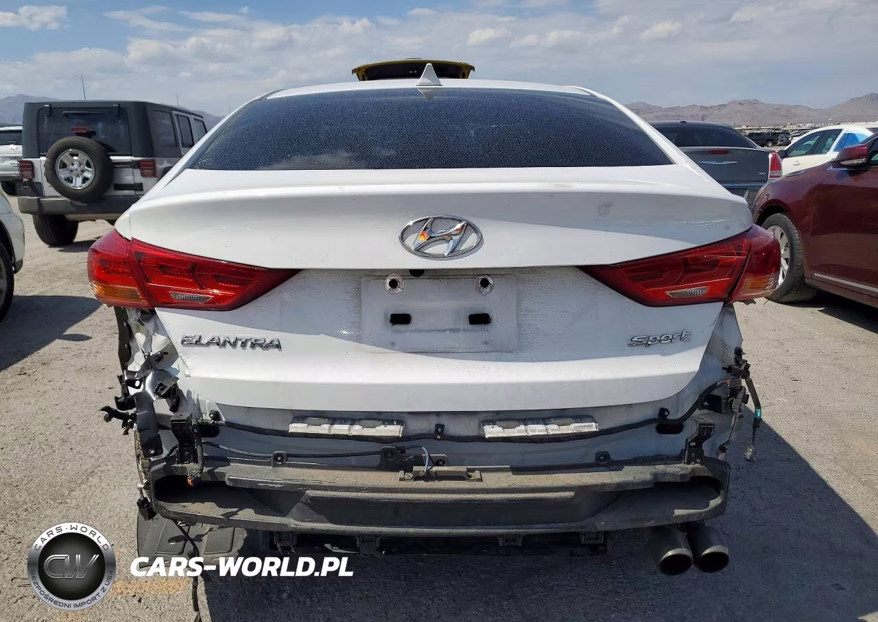 2018 Hyundai Elantra Sport VIN:KMHD04LB0JU451103 - 6