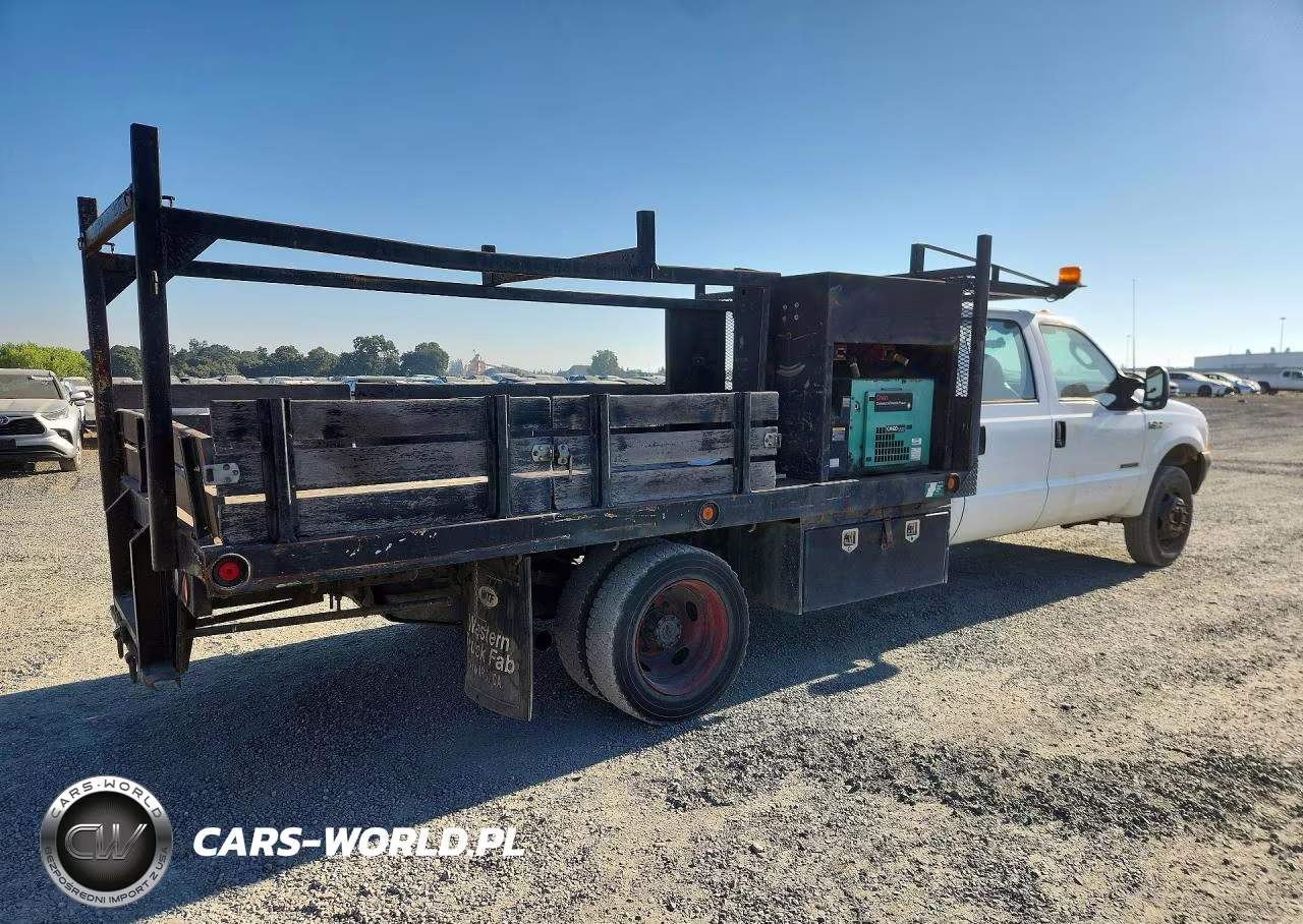 2003 Ford F450 Super Duty VIN:1FDXW46F63EA66524 - 3