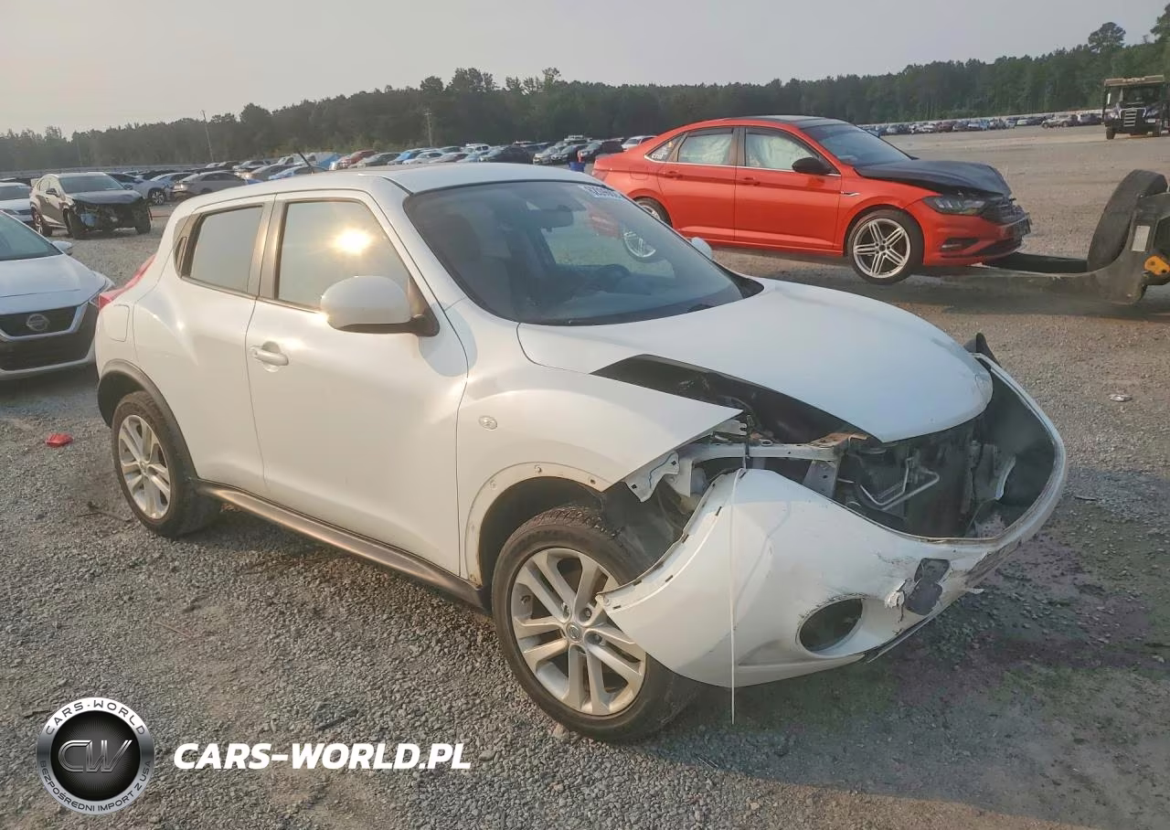 2013 Nissan Juke S VIN:JN8AF5MR9DT205818 - 4