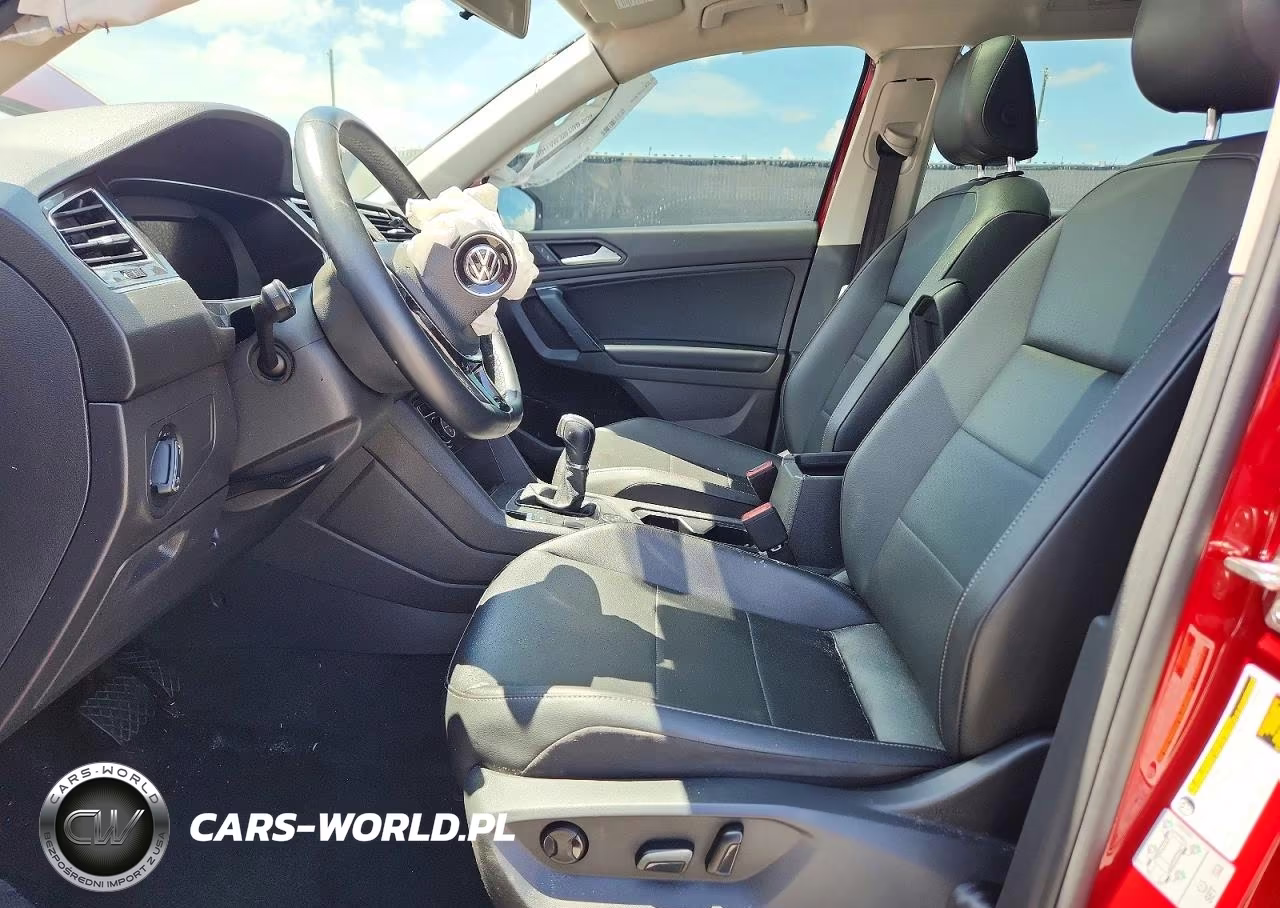 2019 Volkswagen Tiguan Se VIN:3VV2B7AX3KM048861 - 7