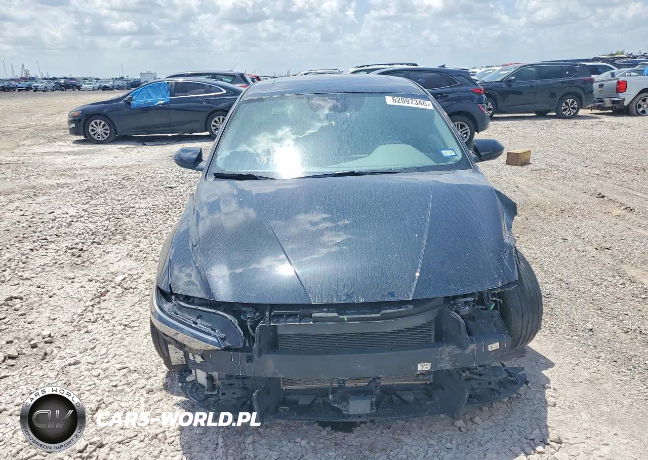 2024 Hyundai Elantra Sel VIN:KMHLS4DG7RU681264 - 5