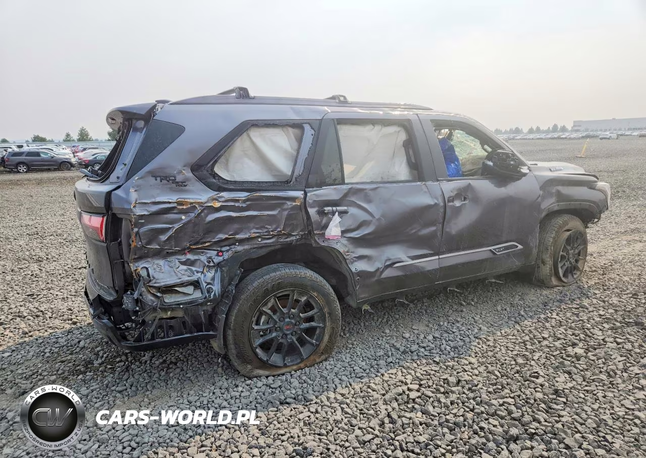 2025 Toyota Sequoia VIN:7SVAAABA2SX050623 - 3