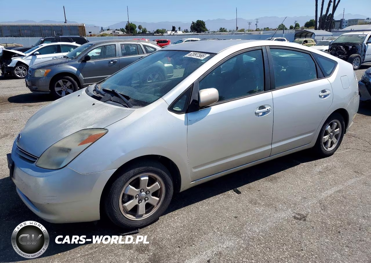 2004 Toyota Prius Base
