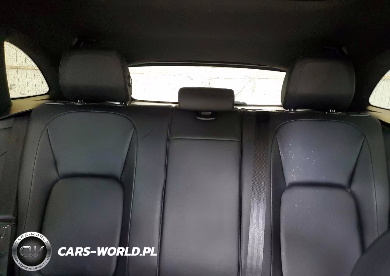 2017 Jaguar F-Pace Premium VIN:SADCJ2BV2HA074142 - 10