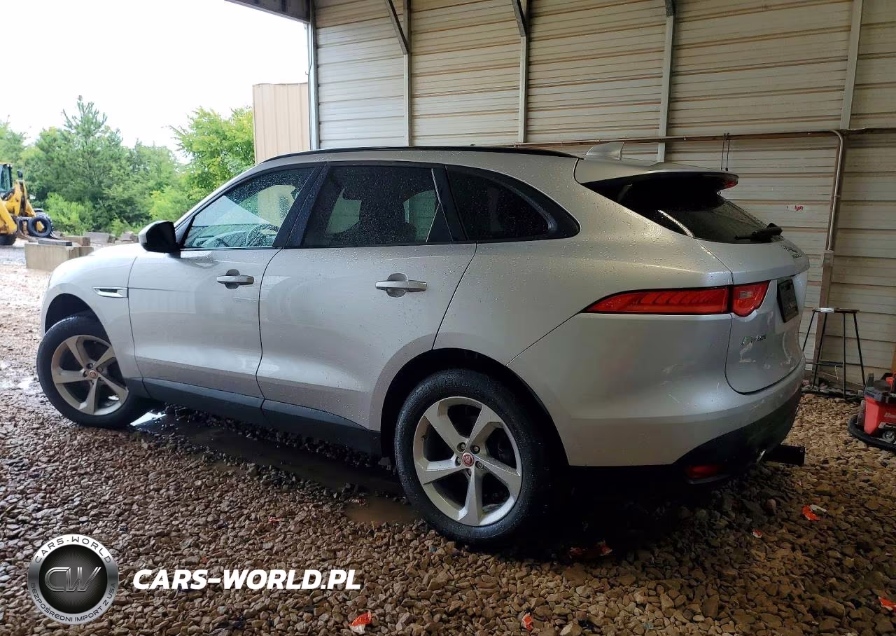 2017 Jaguar F-Pace Premium VIN:SADCJ2BV2HA074142 - 2