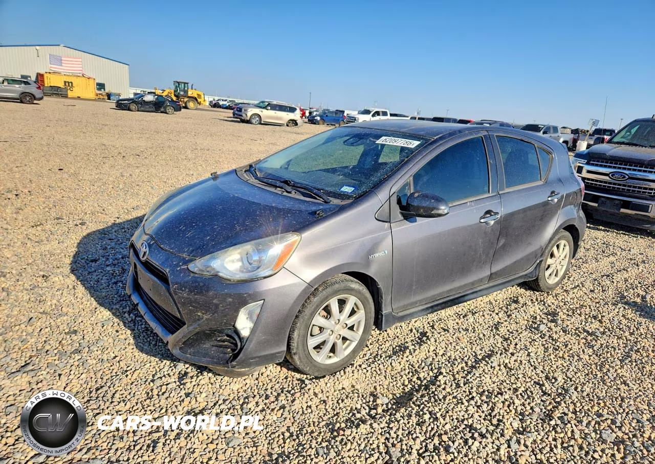 2017 Toyota Prius C Two