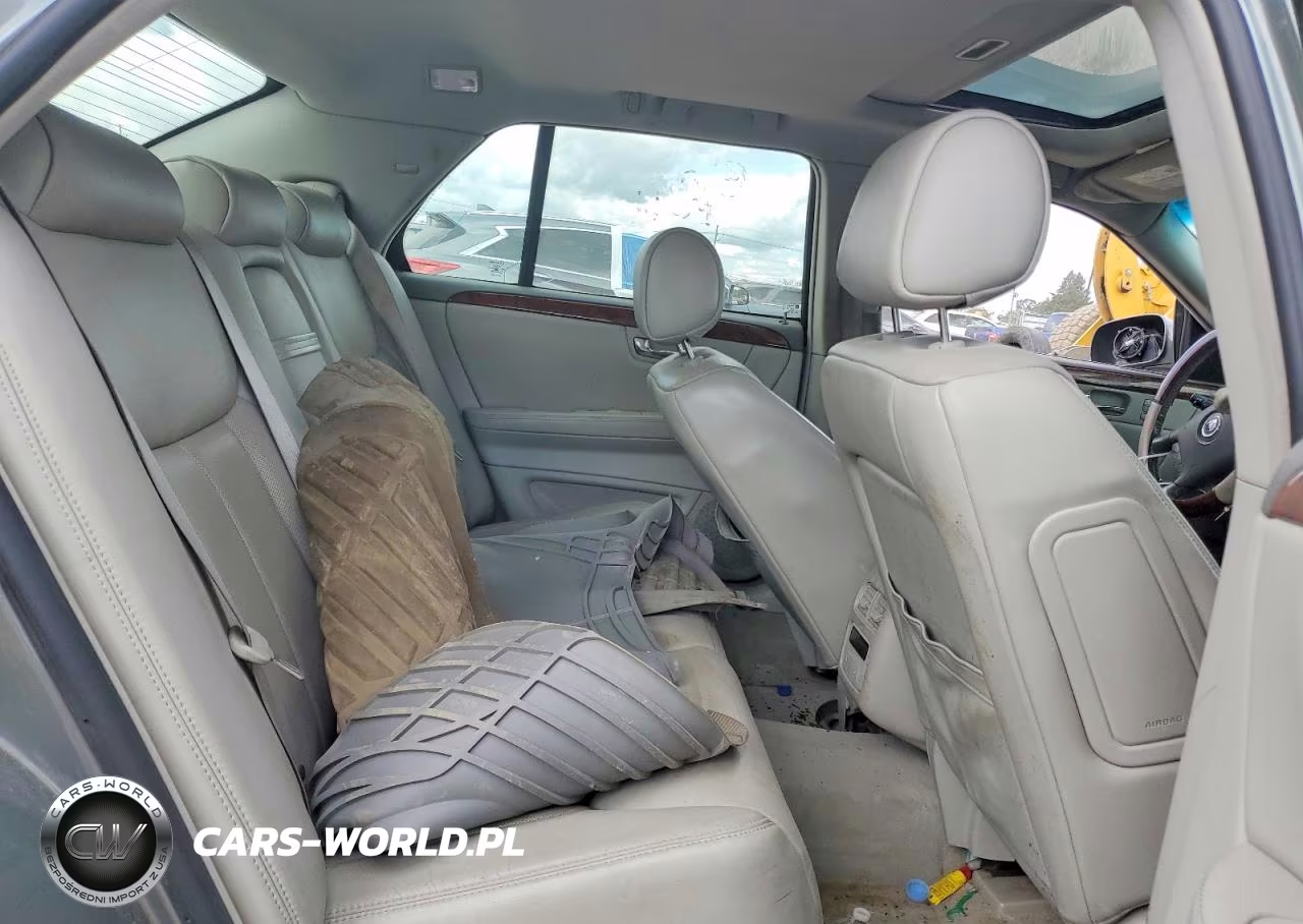 2007 Cadillac Dts VIN:1G6KD57Y47U182247 - 10