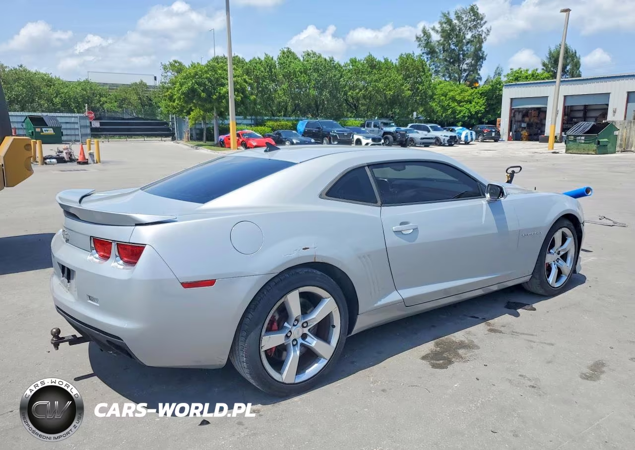 2010 Chevrolet Camaro Ss VIN:2G1FJ1EJ5A9219826 - 3
