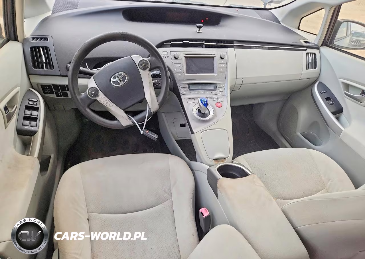 2012 Toyota Prius Two VIN:JTDKN3DU6C1547507 - 8
