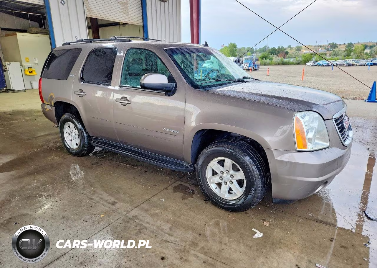 2014 GMC Yukon Slt VIN:1GKS2CE09ER117399 - 4