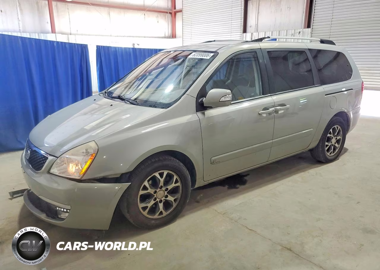2014 Kia Sedona Lx