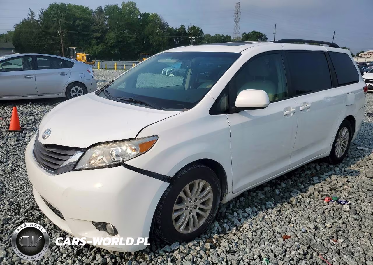2011 Toyota Sienna Xle 8-Passenger