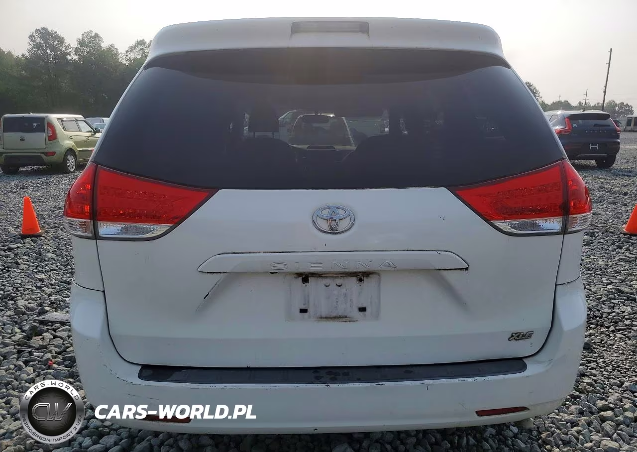 2011 Toyota Sienna Xle 8-Passenger VIN:5TDYK3DC9BS041357 - 6