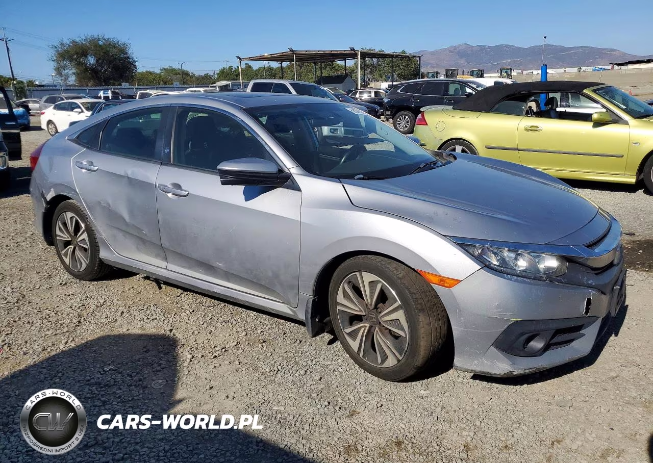 2018 Honda Civic Ex VIN:JHMFC1F31JX007362 - 4