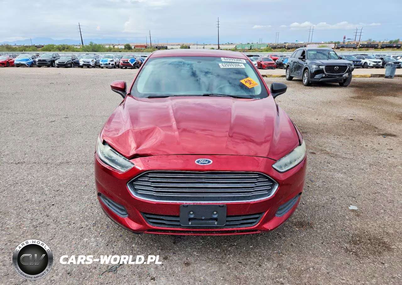 2015 Ford Fusion S VIN:3FA6P0G73FR205562 - 5