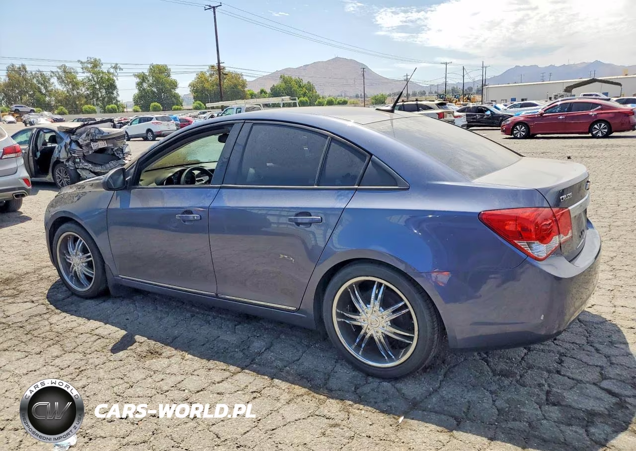 2013 Chevrolet Cruze Ls VIN:1G1PA5SG1D7168870 - 2