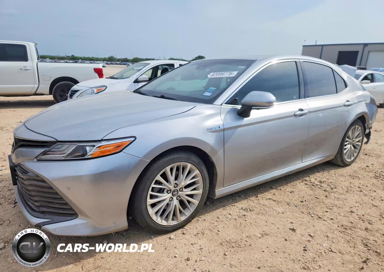 2018 Toyota Camry Hybrid Xle VIN:4T1B21HK2JU500956 - 1