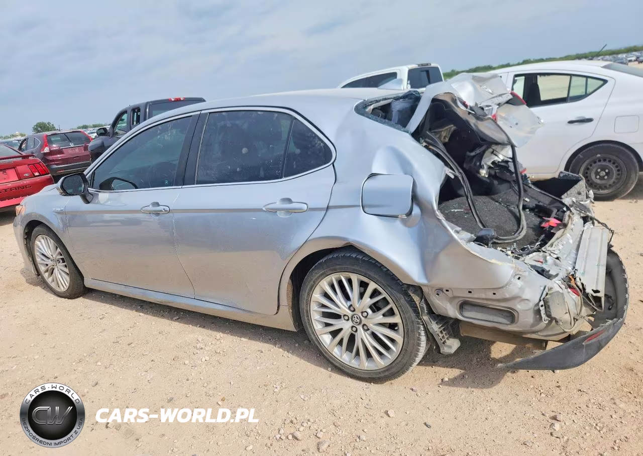 2018 Toyota Camry Hybrid Xle VIN:4T1B21HK2JU500956 - 2