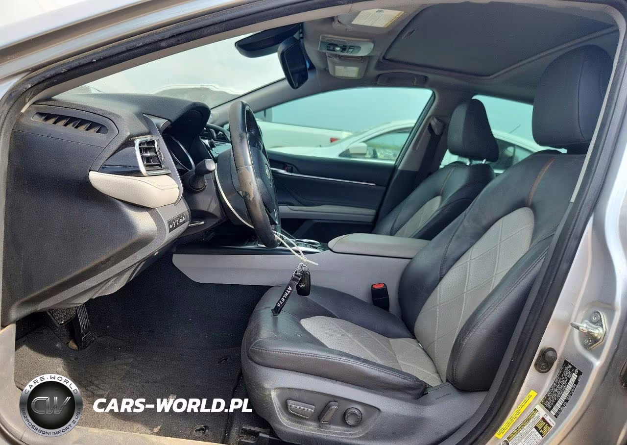 2018 Toyota Camry Hybrid Xle VIN:4T1B21HK2JU500956 - 7